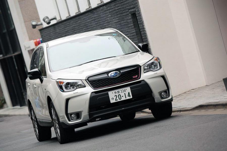  Subaru Forester tS 2014 года  (фото 1 из 2)